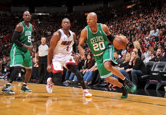 英媒：埃弗顿、利兹联等5家英超俱乐部有意日本国脚前田大然（英媒：包括埃弗顿、利兹联在内的5支英超球队有意引进日本国脚前田大然）