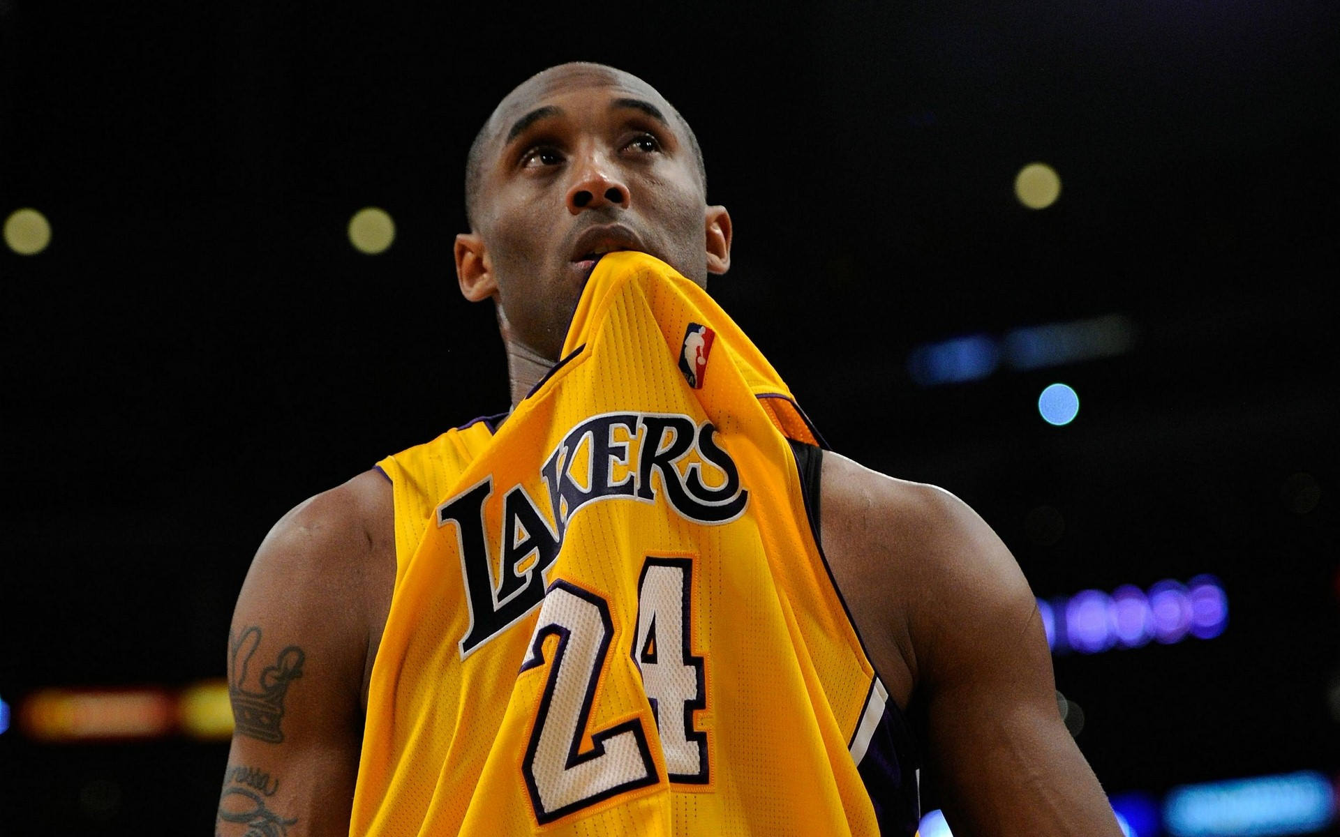 打进生涯意杯首球，皮奥成为国米队内首位四项赛事破门的球员（收获职业生涯意杯首球，皮奥成为国米阵中首位在四项赛事均破门的球员）