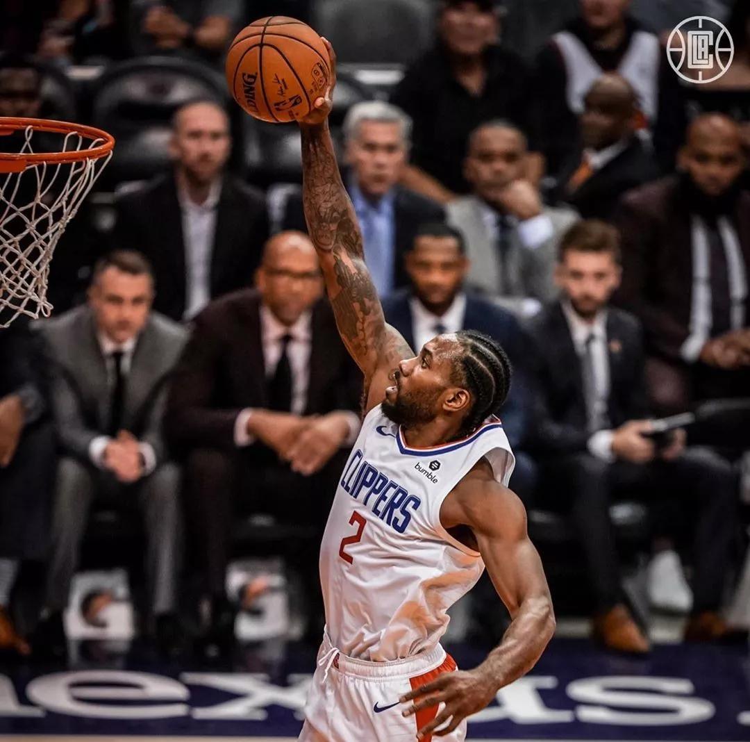 巴西足协官方：加布里埃尔右大腿肌肉损伤，退出本期集训（巴西足协官宣：加布里埃尔右大腿肌肉受伤，伤退本期集训）