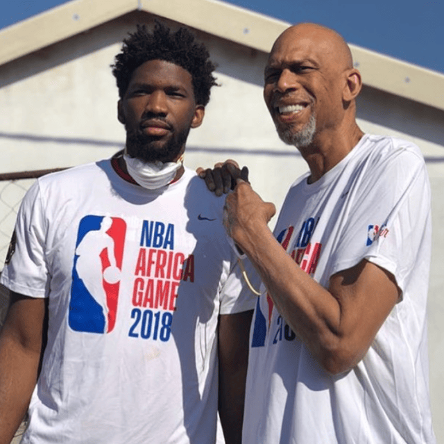 小孔塞桑被换下情绪激动不是因为斯帕莱蒂，是因摄影师险些绊倒他（小孔塞桑被换下情绪激动，非因斯帕莱蒂，而因摄影师差点绊倒他）