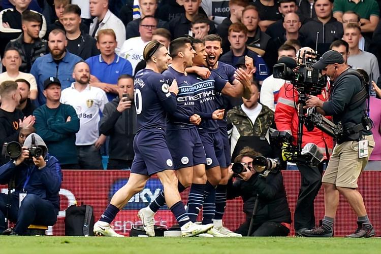 奥孔武的出色表现（奥孔武大放异彩）