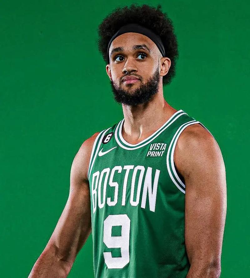 尤尔曼德：药厂目前无法和顶级球队比；阿隆索刚来时情况也这样（尤尔曼德：药厂暂时还比不过顶级强队，阿隆索上任初期亦然）