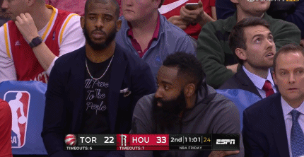 英超前瞻：维拉状态火热9轮8胜，残阵枪手客战盼继续领跑（英超前瞻：维拉9轮8胜势头正猛，伤兵缠身的阿森纳客场力保榜首）