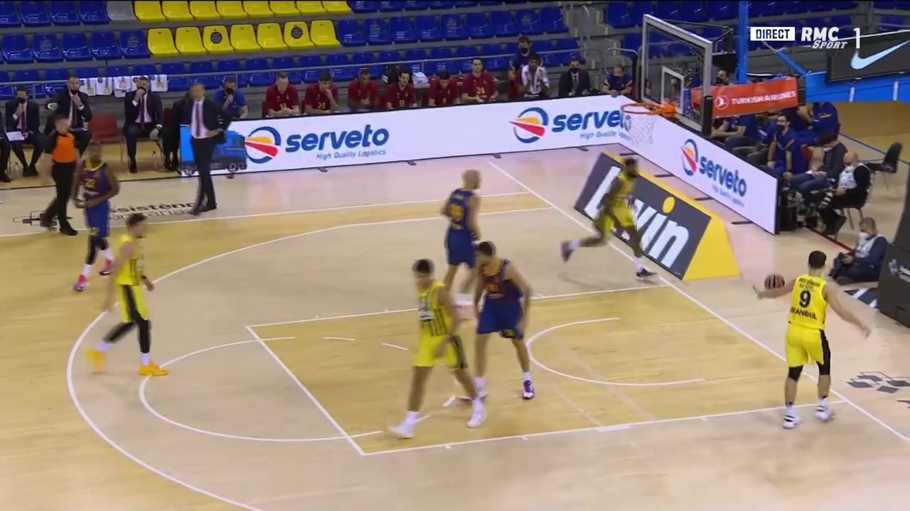 国米4-0横扫劲敌：劳塔罗连场破门状态回归，恩里克助攻令人欣喜（国米4-0大胜强敌：劳塔罗连续破门状态回暖，恩里克助攻亮眼）