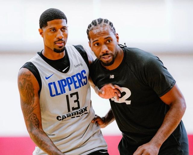 森林狼战勇士伤病报告：爱德华兹脚伤出战成疑，老将康利缺阵（森林狼对阵勇士伤情更新：爱德华兹脚部受伤出场成疑，老将康利确定缺席）