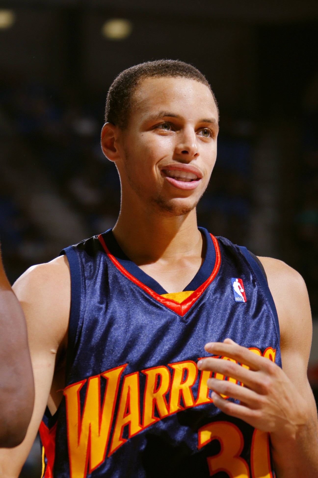 特巴斯：皇马主席和电视台反对一切，是他们而非巴萨在搞对立（特巴斯：皇马主席与电视台逢事必反，挑起对立的并非巴萨）