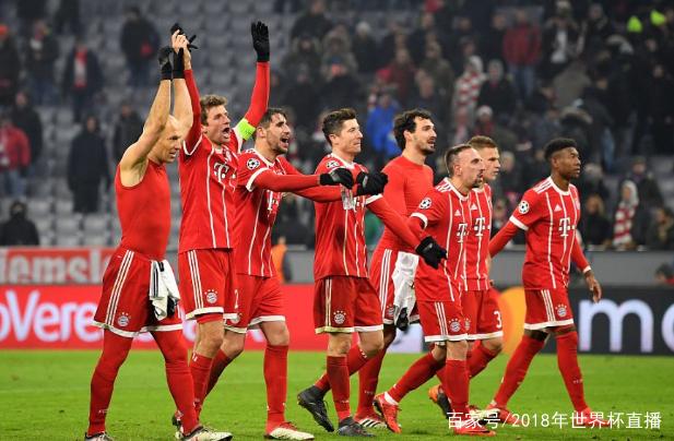 意甲三分制时代以来，米兰前14轮拿超过30分最终都排名前三（三分制以来，米兰首14轮拿到30+分的赛季最终均跻身前三）