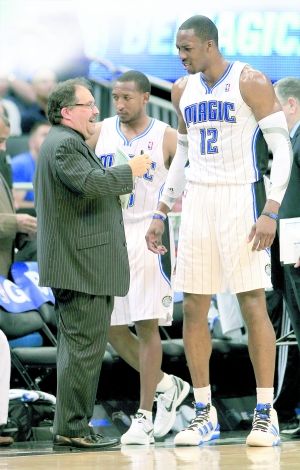 克莱重返勇士？队记：可能发生但不是本赛季，必须由库里推动（记者：库里若出面，克莱或将回归勇士，但不会是本赛季）