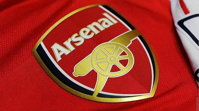 头米光年免按键对讲机：滑雪教学的“超轻信使”（滑雪教学的轻量级搭档：头米光年免按键对讲机）