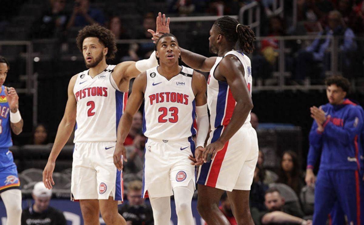 曼联7000万签沃顿有一前提，阿莫林自信可实现！卡里克钦点其接班（曼联7000万签沃顿有先决条件，阿莫林自信能成，卡里克点名接班人）